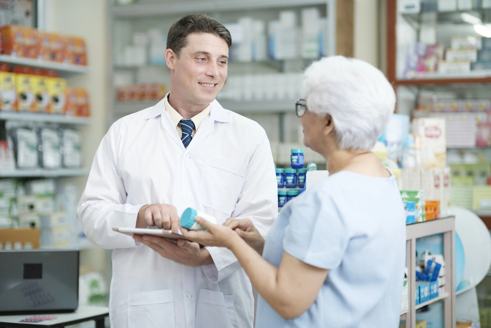 pharmacists may notice decline in older adults